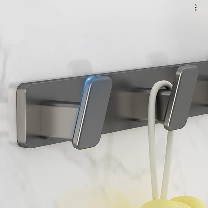 Attache murale Design Noire avec 3 crochet Résistant