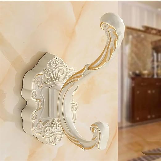 Porte-manteau Style Antique Blanc Avec Gravure en Métal