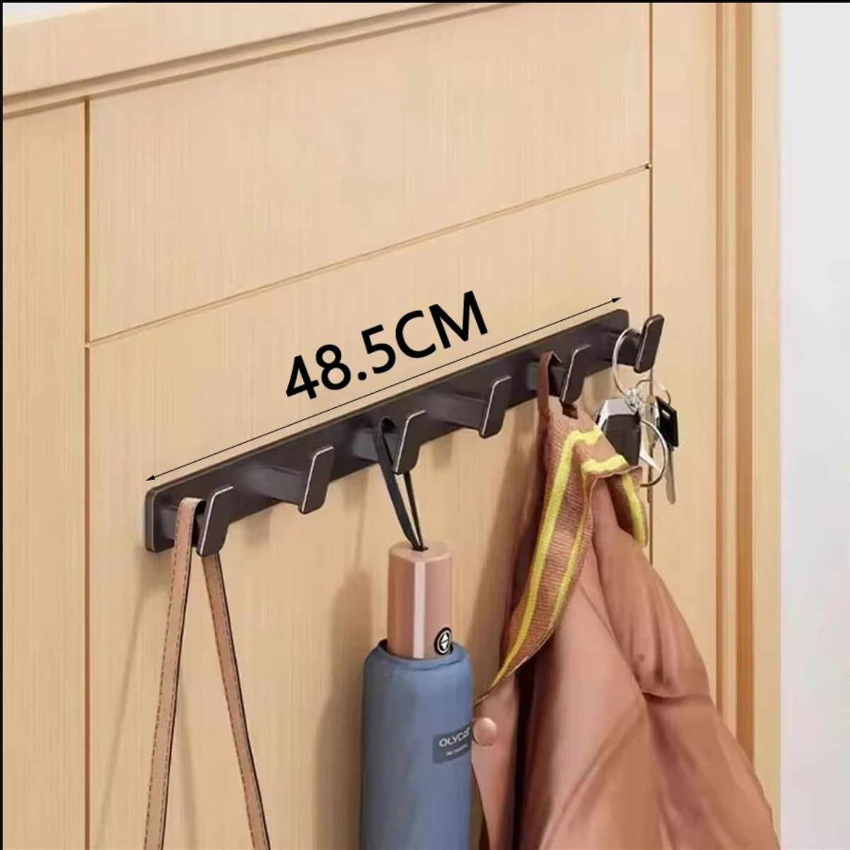 Beau Porte manteau Noir en Aluminium avec Crochet Design