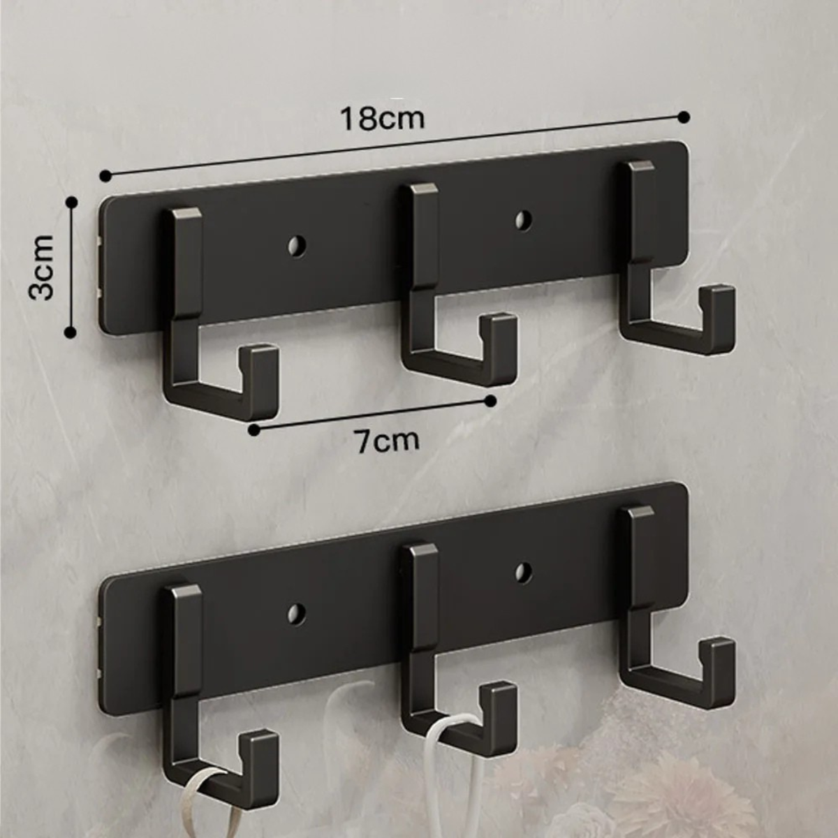 Porte-Manteau en Métal Noir avec 3 Crochet en Forme d'Hameçon
